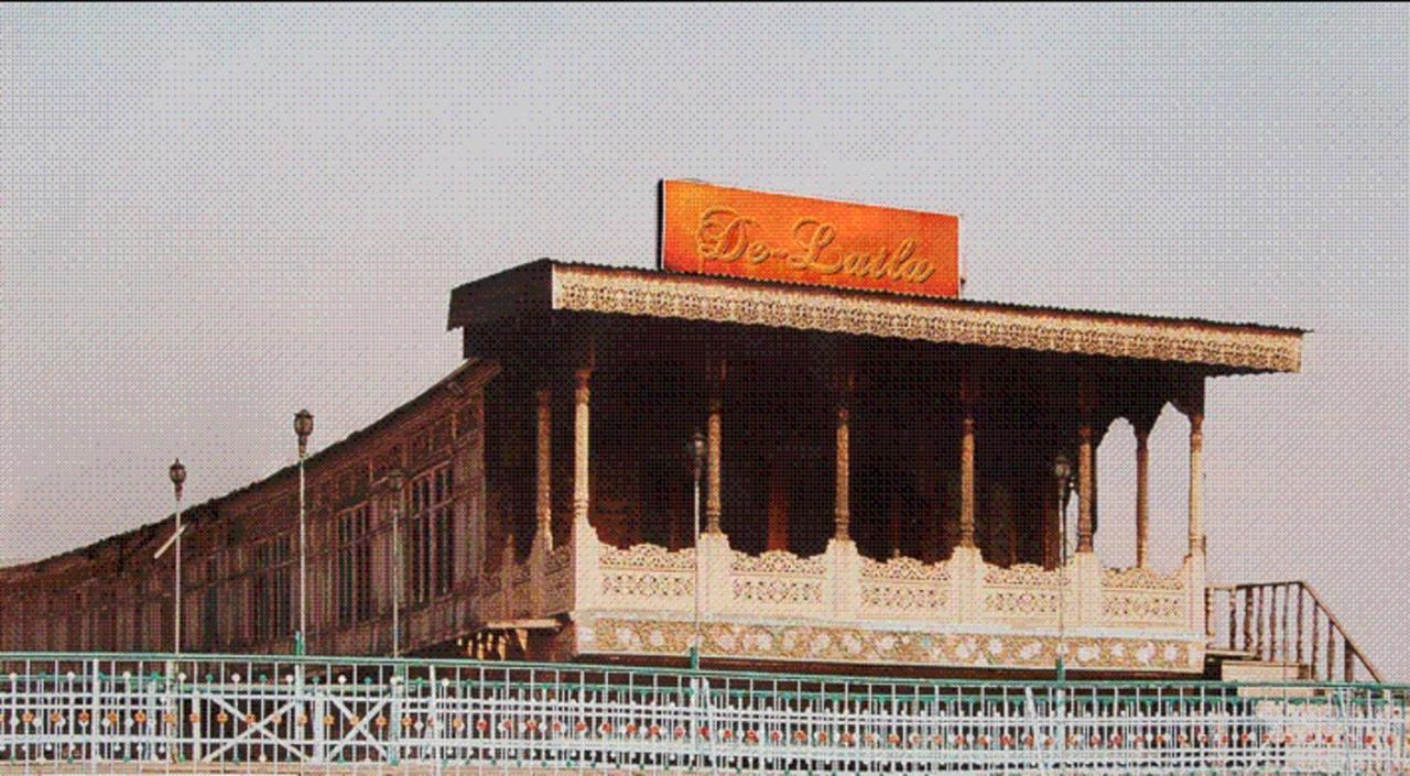 Hotel De Laila House Boat By Sterling Srīnagar Exterior foto